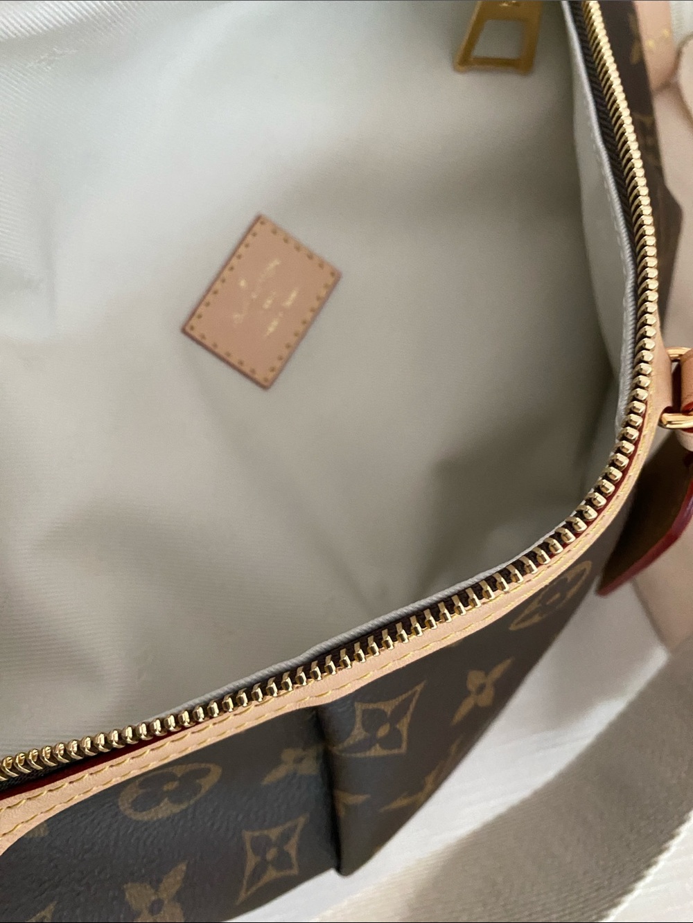 Louis Vuitton High Rise Bumbag - Picture 13 of 16
